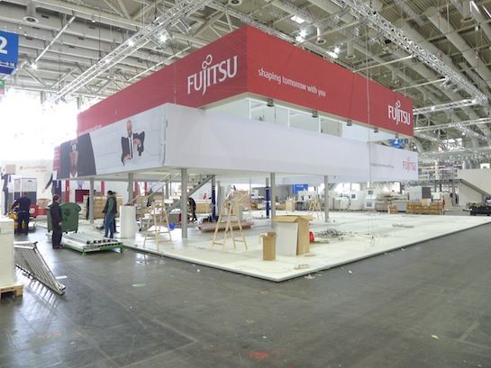 CeBIT-2012-Fujitsu-Blog-2012-03-12-P1010378