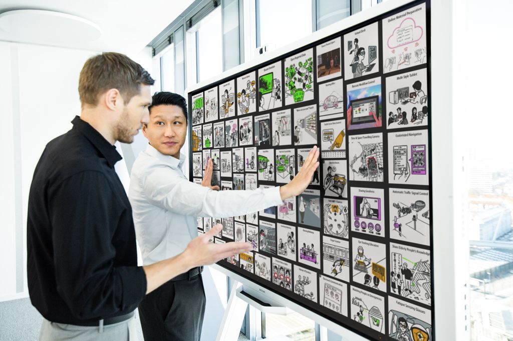 Die FUJITSU Digital Transformation Center laden zur Co-creation ein.