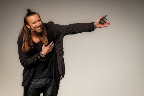 Anders Indset bei der Fujitsu Social Media Night 2019