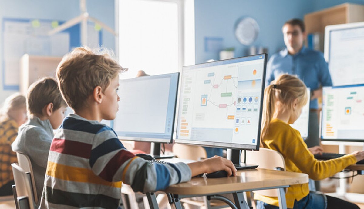 Nachhaltigkeit macht Schule: Energieffizientes Gebäudemanagement für konzentrierte Schüler*innen